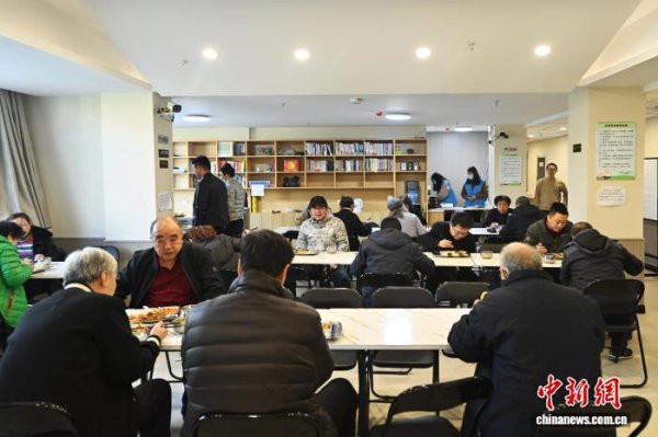 聚宝盆配资 甘肃五年民生清单里的“温暖底色”